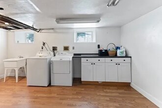 10 Codman St, Unit 10L in Boston, MA - Building Photo - Building Photo