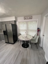 8550 Tidewater Dr in Norfolk, VA - Building Photo - Building Photo