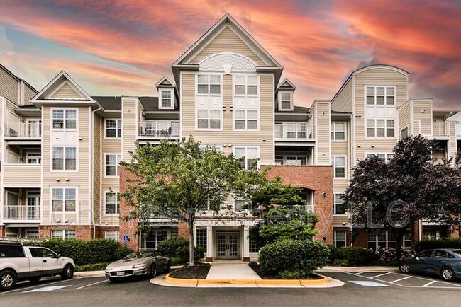 property at 2710 Bellforest Ct