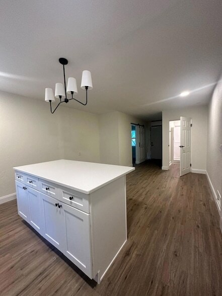 472 Magnolia Ave, Unit 2 in Melbourne, FL - Foto de edificio - Building Photo