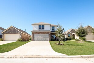 18511 Gold Holw Ct in Hockley, TX - Building Photo