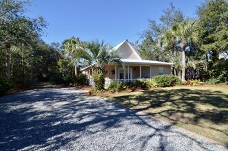 427 Seacrest Dr in Inlet Beach, FL - Building Photo - Building Photo