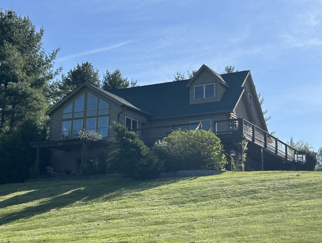 property at 118 Kyles Path
