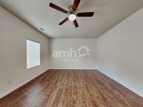 158 Scotland Dr in Dallas, GA - Foto de edificio - Building Photo