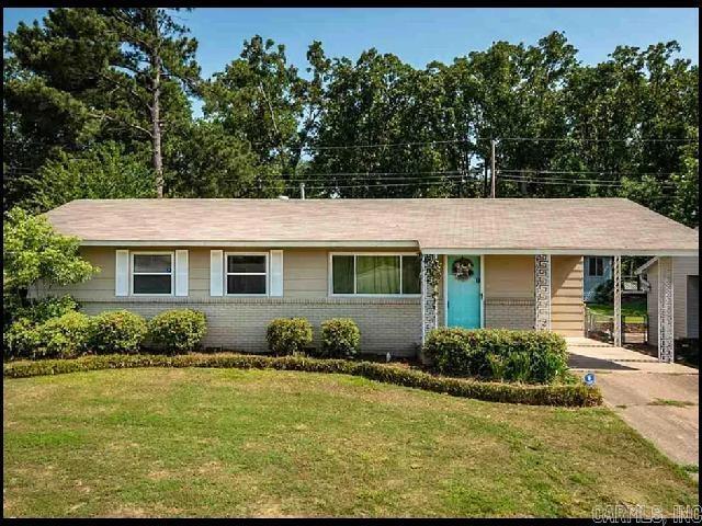 9910 Brooks Ln in Little Rock, AR - Building Photo