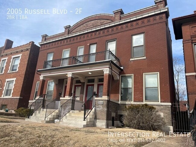 2005 Russell Blvd in St. Louis, MO - Building Photo - Building Photo