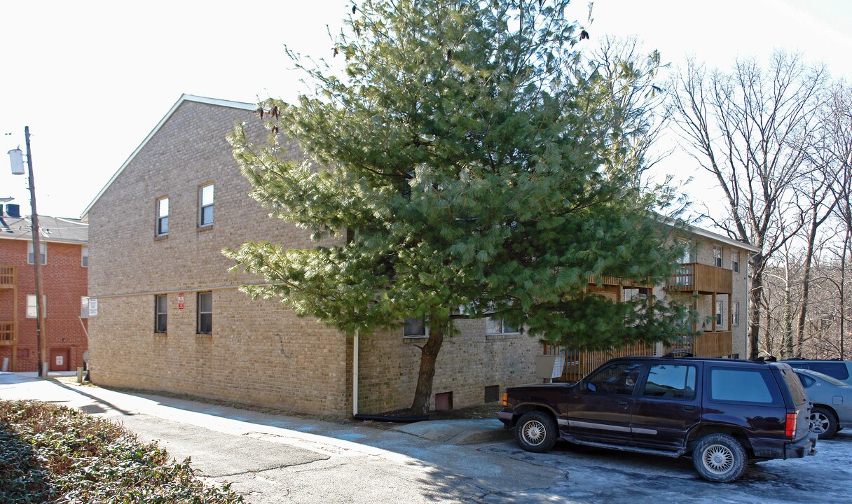 3329 Brighton St in Baltimore, MD - Foto de edificio