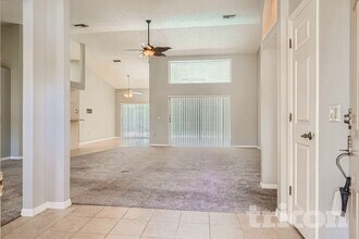 6145 Golddust Rd in Spring Hill, FL - Building Photo - Building Photo