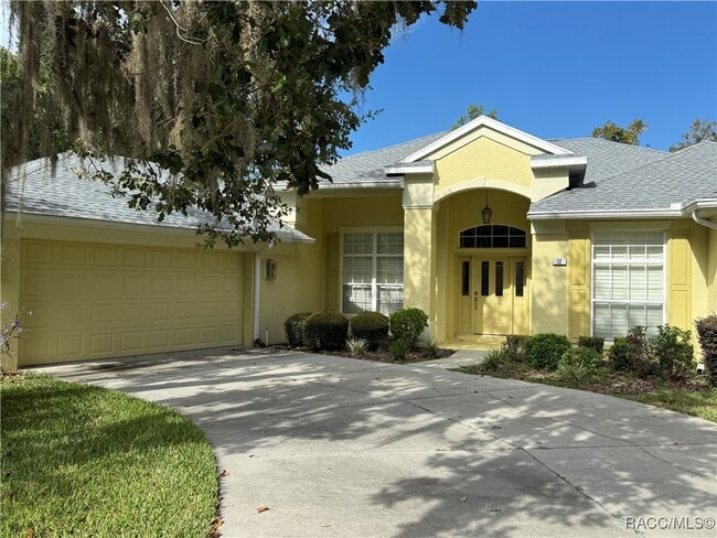 12 Sweet Peas Ct in Homosassa, FL - Building Photo - Building Photo