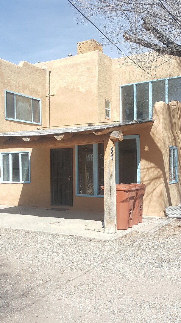 339 N Camino Del Pueblo in Bernalillo, NM - Building Photo - Building Photo