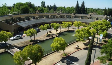 Venetian Bridges in Stockton, CA - Foto de edificio - Building Photo