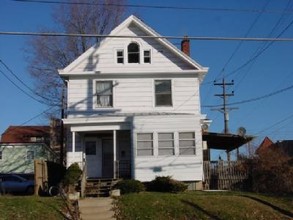 4426 Glenway Ave in Cincinnati, OH - Building Photo - Building Photo