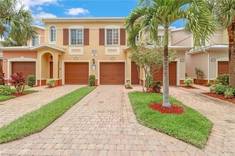 20221 Estero Gardens Cir-Unit -202 in Estero, FL - Building Photo - Building Photo