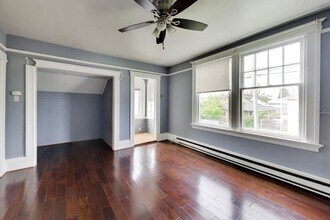 329 N Ellsworth Ave in San Mateo, CA - Building Photo - Building Photo