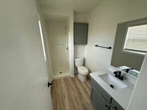 303 W 16th St in Portales, NM - Building Photo - Building Photo