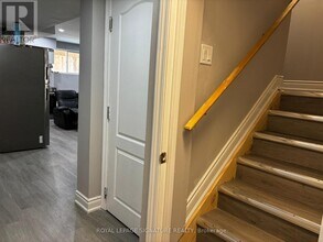 11 Overholt Dr in Thorold, ON - Building Photo - Building Photo