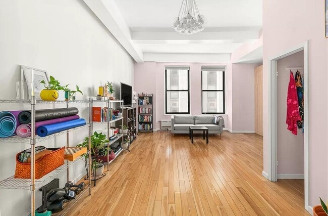 3 Hanover Square