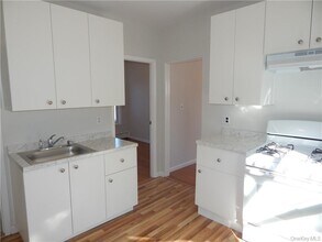 5 John St in Tarrytown, NY - Building Photo - Building Photo