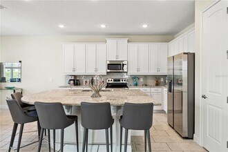 321 Auburn Ave in Kissimmee, FL - Building Photo - Building Photo