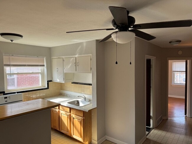 property at 4519 Jamieson Ave