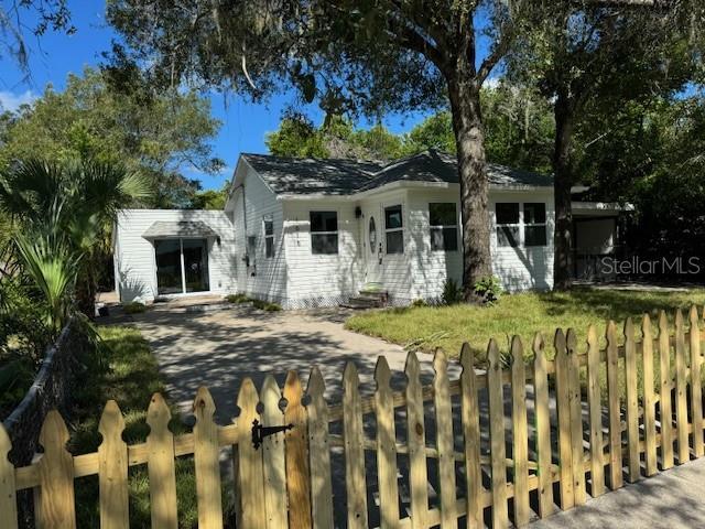 property at 1615 39th St S