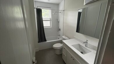 6 Radcliffe Rd, Unit 1 in Boston, MA - Building Photo - Building Photo