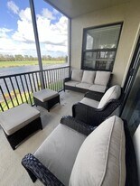 7015 River Hammock Dr, Unit #202 in Bradenton, FL - Building Photo
