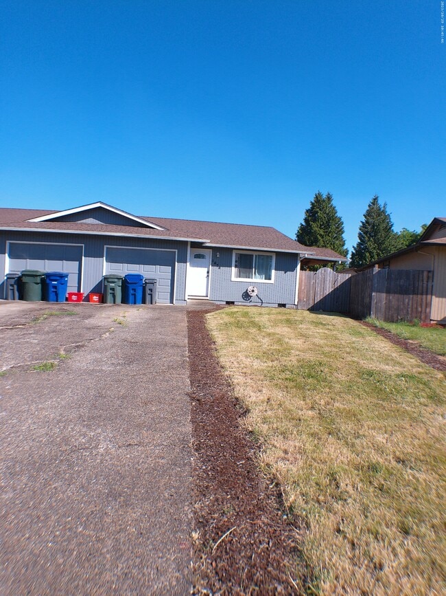 1474-MHH1474 Rozilla Ct NE
