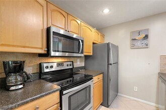 3830 SE 12th Ave in Cape Coral, FL - Building Photo - Building Photo