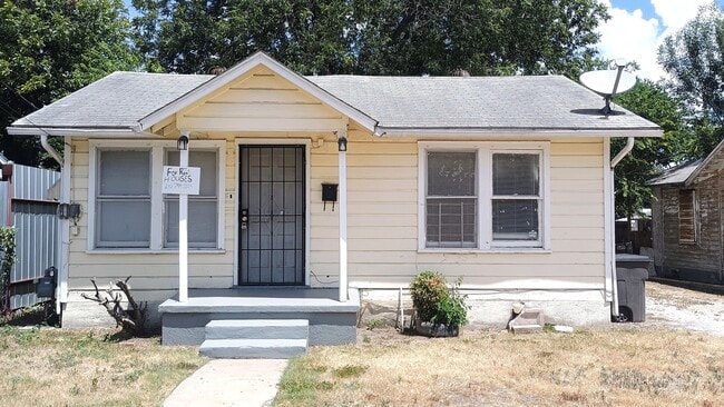 property at 419 Gulf
