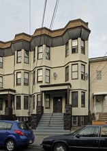 484-486 Mercer St in Jersey City, NJ - Building Photo - Building Photo