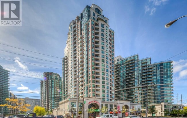 property at 7 Lorraine Dr