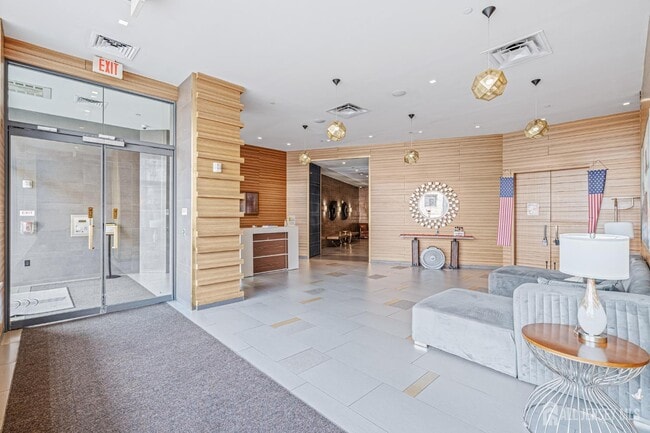 110 Somerset St in New Brunswick, NJ - Building Photo - Building Photo