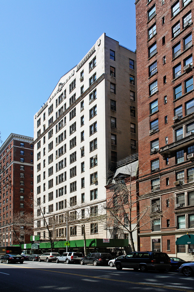 Umbria Apartments in New York, NY - Foto de edificio - Building Photo