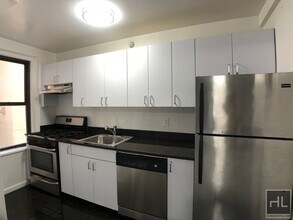 EAST 38 STREET in New York, NY - Foto de edificio - Building Photo