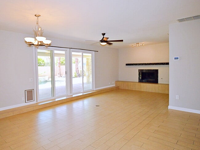 67735 Peineta Rd in Cathedral City, CA - Building Photo - Building Photo