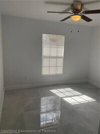 853 Kingfisher Ave NW photo'