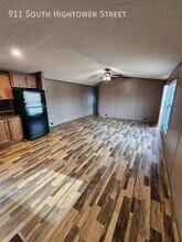 911 S Hightower St in Stillwater, OK - Building Photo - Building Photo