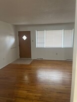 220 9th St in Windsor, CO - Building Photo