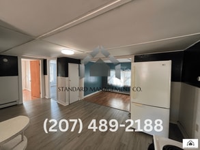 6 Squire St in Waterville, ME - Foto de edificio - Building Photo