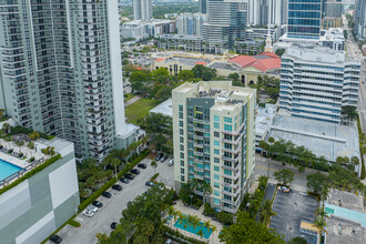 NoLa Lofts in Fort Lauderdale, FL - Building Photo - Building Photo