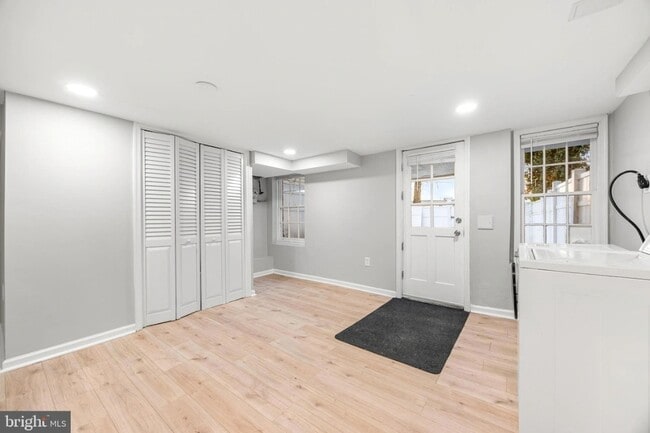 4633 Kernwood Ave, Unit Basement in Baltimore, MD - Building Photo - Building Photo