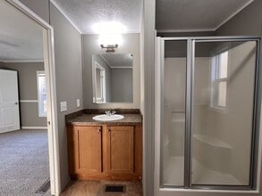 237 Field Pine Dr in Browns Summit, NC - Building Photo - Building Photo