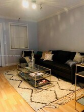 2575 SW 27th Ave in Miami, FL - Building Photo - Building Photo