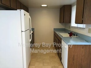 851 Taylor St in Monterey, CA - Building Photo - Building Photo