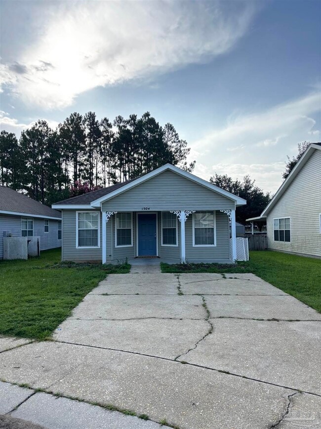 property at 1324 Jasper St