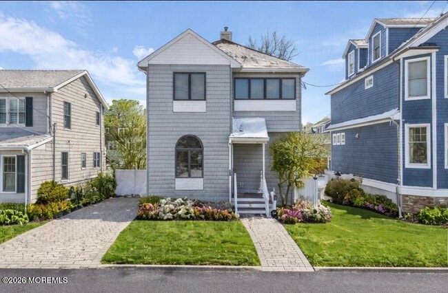 property at 6 Cook St