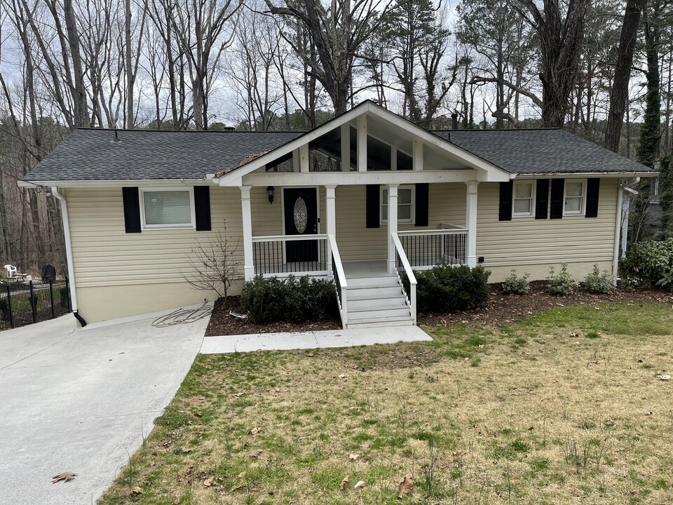 785 Timber Lake Trail in Cumming, GA - Building Photo