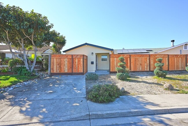 4444 Alice Way in Union City, CA - Building Photo - Building Photo