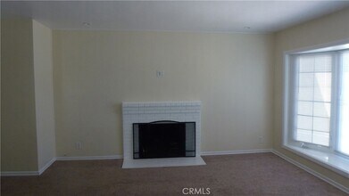 2512 Dalemead St in Torrance, CA - Foto de edificio - Building Photo